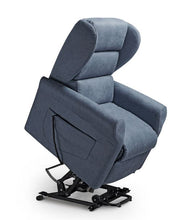 Carica l'immagine nel visualizzatore di Gallery, Poltrona GINEVRA